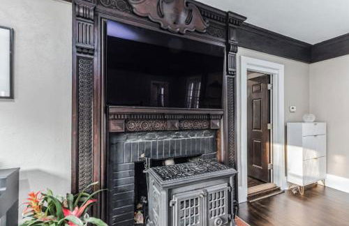 Enchanting Historic Home near West Point Beacon - Foto 12