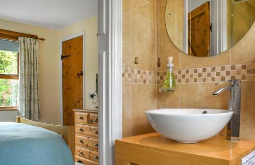 Lower Axford Cottage - Photo 8