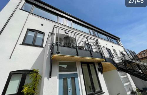 Lees Lookout Holt ,2 bedroom luxury apartment with private parking - Foto 7