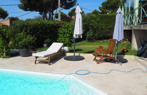 maison entièrement climatisée vue d'exception mer et rade de Marseille avec piscine 8 personnes - Foto 3