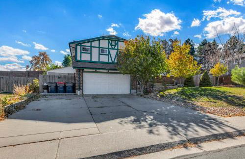 6BD Near DT - BBQ Grill, Games & Football Fun - Photo 25