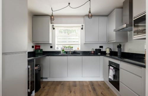 Home from Home Garden Free Parking Long Term Stays - Foto 15