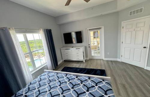 Luxurious & Epic Condo in heart of Orlando - Photo 25