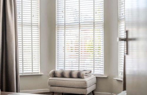 Cosy Apartment in Stunning Didsbury - Photo 4