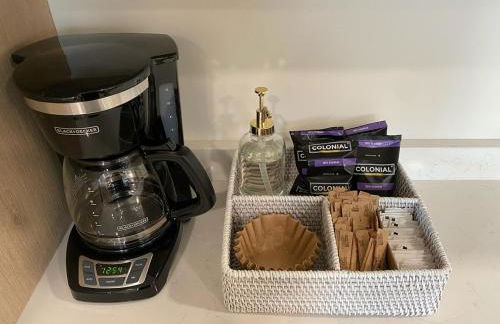 Totally renovated large family getaway! King bed - Foto 38