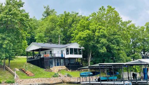 Wet Feet Retreat Lake House with Boat Rental - Foto 5