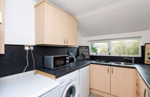 5 Individual Beds - Free Parking - Foto 12