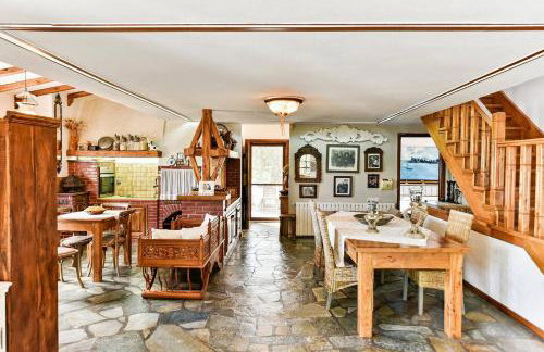 Azure Coast Seafront Retreat - Foto 40