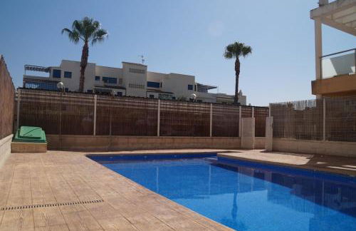 Adosado con piscina a 6 min del MET Oliva Nova y playa - Photo 24