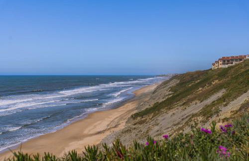 Surf GuestHouse - 7min walk to the beach - Foto 8