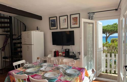 Casa con jardín a 25 metros de la playa. LA T. - Foto 12