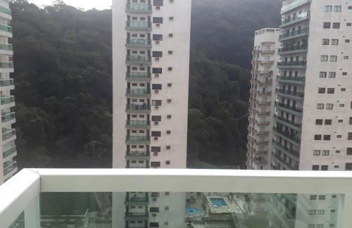 Guaruja ap lindo 200 m da praia - Foto 7