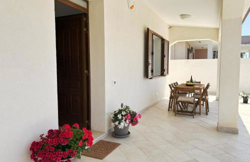 Villa Sole near the sandy beach, parking & wifi - Foto 32