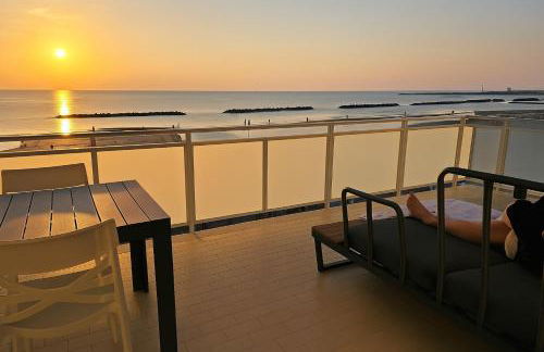 Terrazzo Panoramico Fronte Mare Zamponi - Foto 23