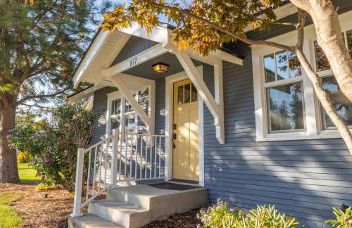 Charming Cozy Cottage with Hot Tub - Foto 1