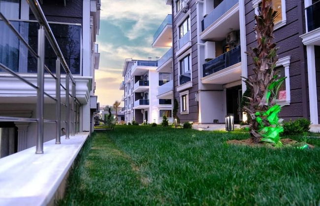 Flower City Suits - Photo 25