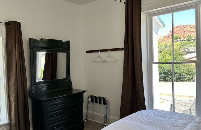 The Cottage @ 241 North - Foto 3