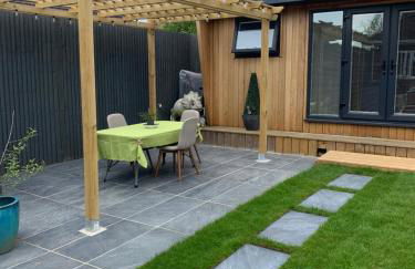 Lindas LODGE Free PARKING air con plus provisions included - Foto 33