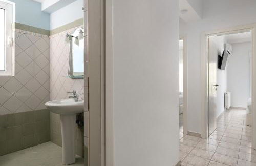 White&Blue Beachfront Luxury Suite - Foto 32