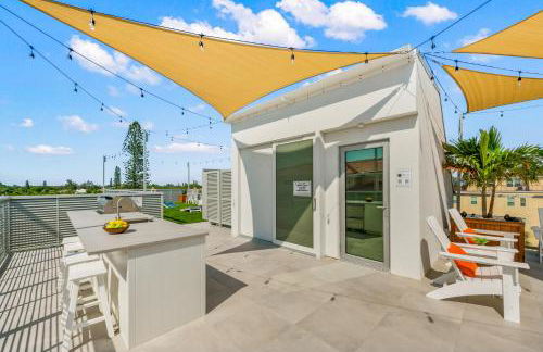 Elevated Perspective - Foto 152