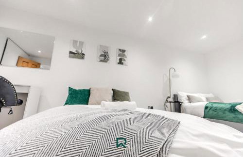 Lambeth 2BR Apartment Free Parking & WiFi - Foto 31