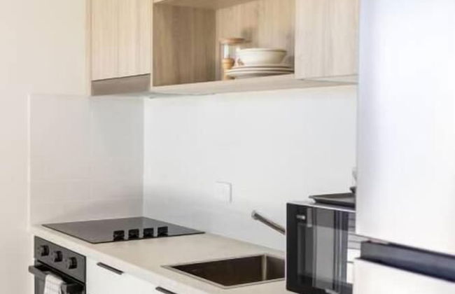 Port Lincoln Beach Front Apartments - Photo 7