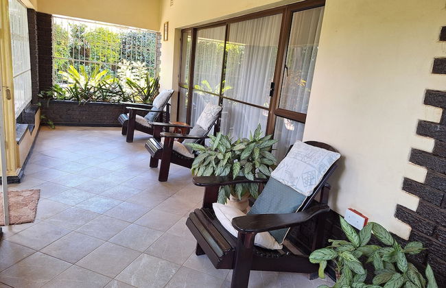 Charming 6-bed House With Swimming Pool in Harare - Foto 45