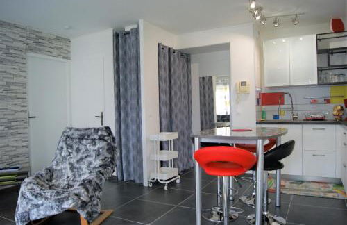 Victoria-T2-41m2-Balcon, wifi, linge, produits, ménage inclus - Foto 11