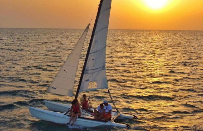 Sidi Jmour Beach Catamaran Tour - Foto 2