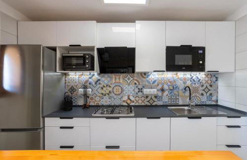 Spanish Style-Villa, heated pool & sea view - Photo 9