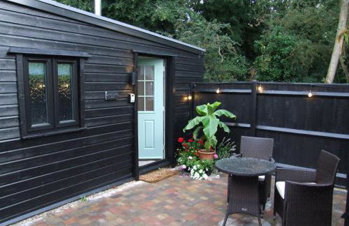 Charming Woodland Lodge 2 person 1 bedroom - Foto 1