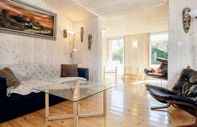 10 Person Holiday Home in Stege - Foto 9