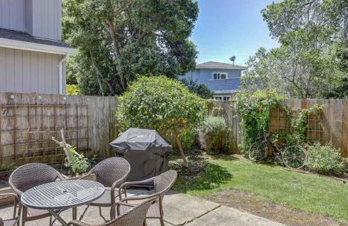 Spruce Beach Cottage - Walk to beach - Photo 32