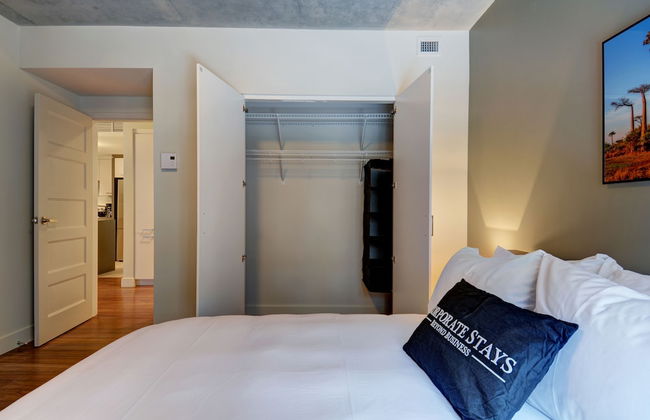 Corporate Stays La Garde Apartments - Photo 3