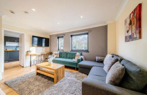 Bottom of Royal Mile 7 Beds Sleeps 12 3 Bthrooms - Photo 48