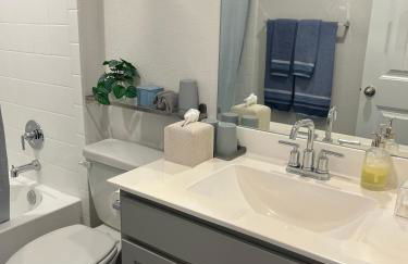 New 4BR Walk to Community Pool & Playground - Foto 41