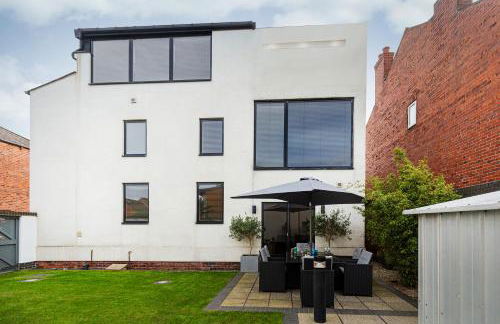 Thrushley Cottage in Wakefield - sleeps 7 - with roof terrace - Foto 33