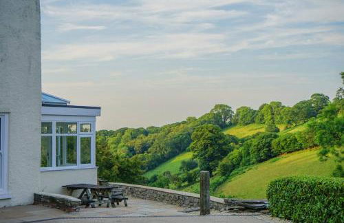 18th-Century Farmhouse with Countryside Views - Foto 67