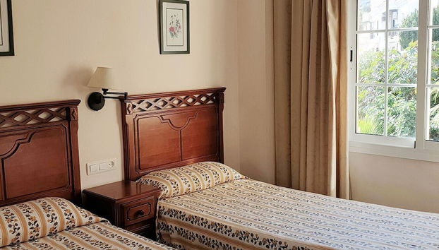 Nerja Bahía Apartamentos - Foto 5, Habitación