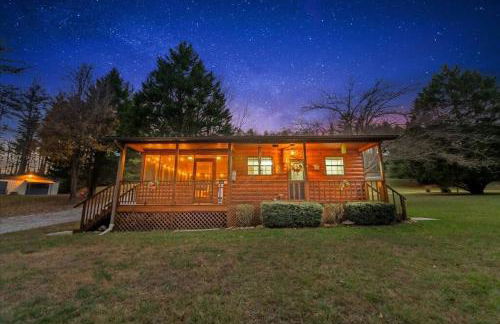 TNT II - Creek Front, Hot Tub, Fire Pit - Foto 6