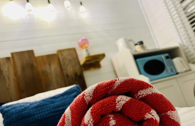 Beautiful Cosy Garden Cabin, 5min Walk to Beach - Foto 4