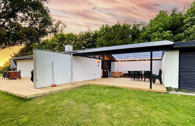 Tranquil Waterfront Retreat-by Traum - Foto 1