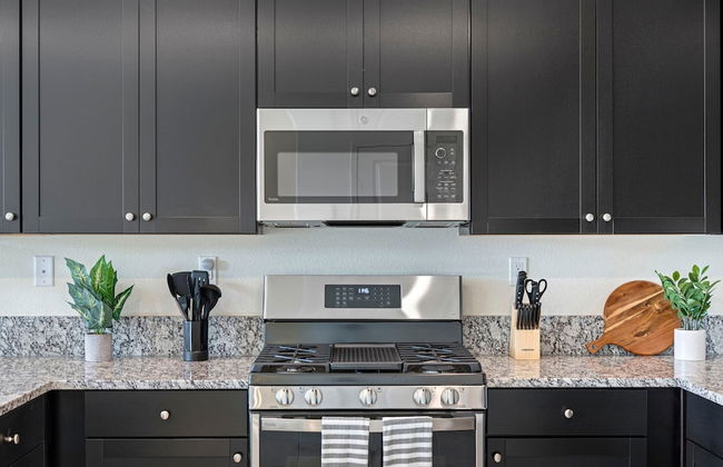 Stylish Sleek 4BR Nevada Home Near Downtown Reno - Foto 53