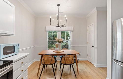 Raleigh Executive 2BR, Newly Furnished, Fenton & N Hills - Foto 16