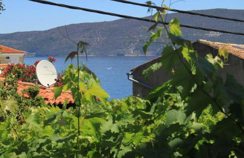 Apartments by the sea Valun, Cres - 8081 - Foto 27