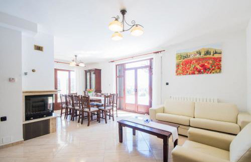 Villa Gresti, a beautiful and private summer villa - Foto 10