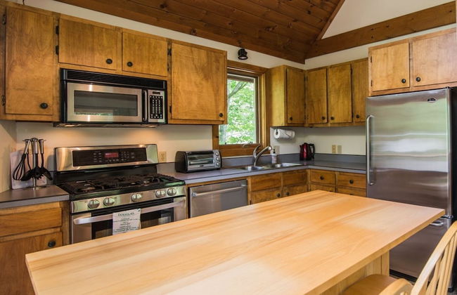 Cottage in the Woods - Photo 8