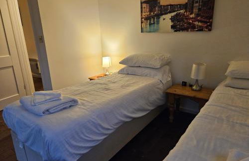 Stoneleigh Village - Foto 18