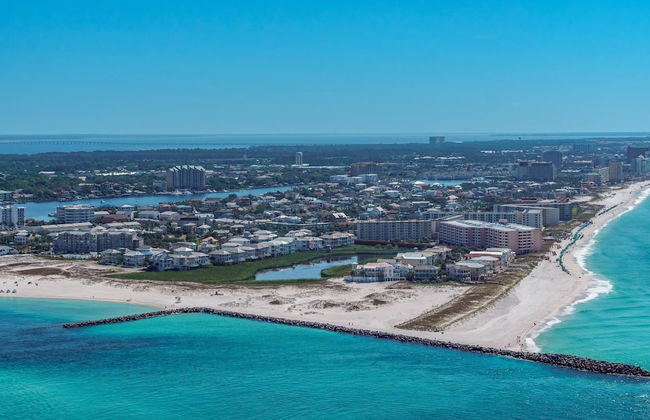 The Islander 211 - Foto 41