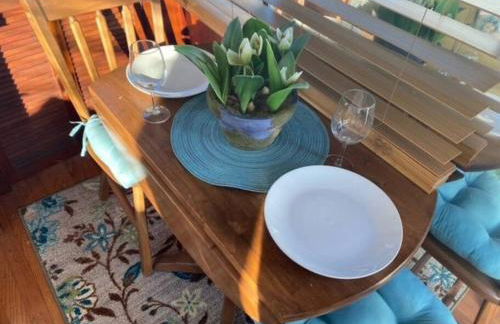 The Lily Pad Boatel Houseboat - Foto 15